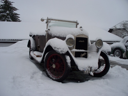 Amilcar im Schnee