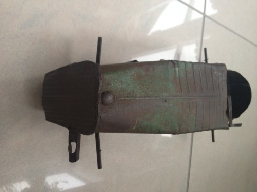 Altes Blechspielzeugauto