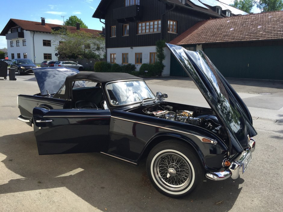 Triumph TR5