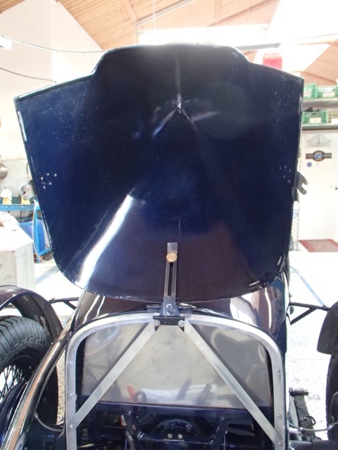 MG - Q-Type PA Heckklappen Halterung Konstruktion